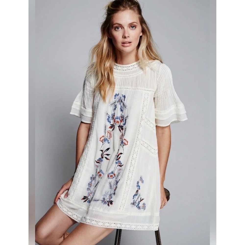 Free People Ivory Embroidered Cotton Gauze‎ Boho Mini Dress Crochet Lace XS